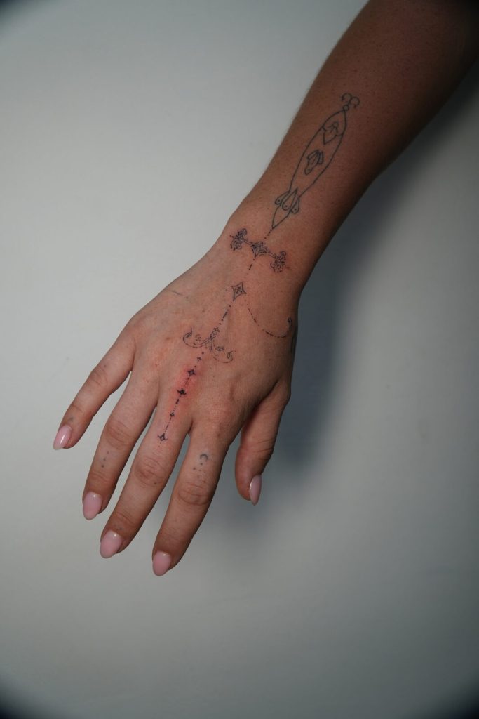 Fine line tattoo by Sae Collective Studio in Uluwatu, Bali (04)